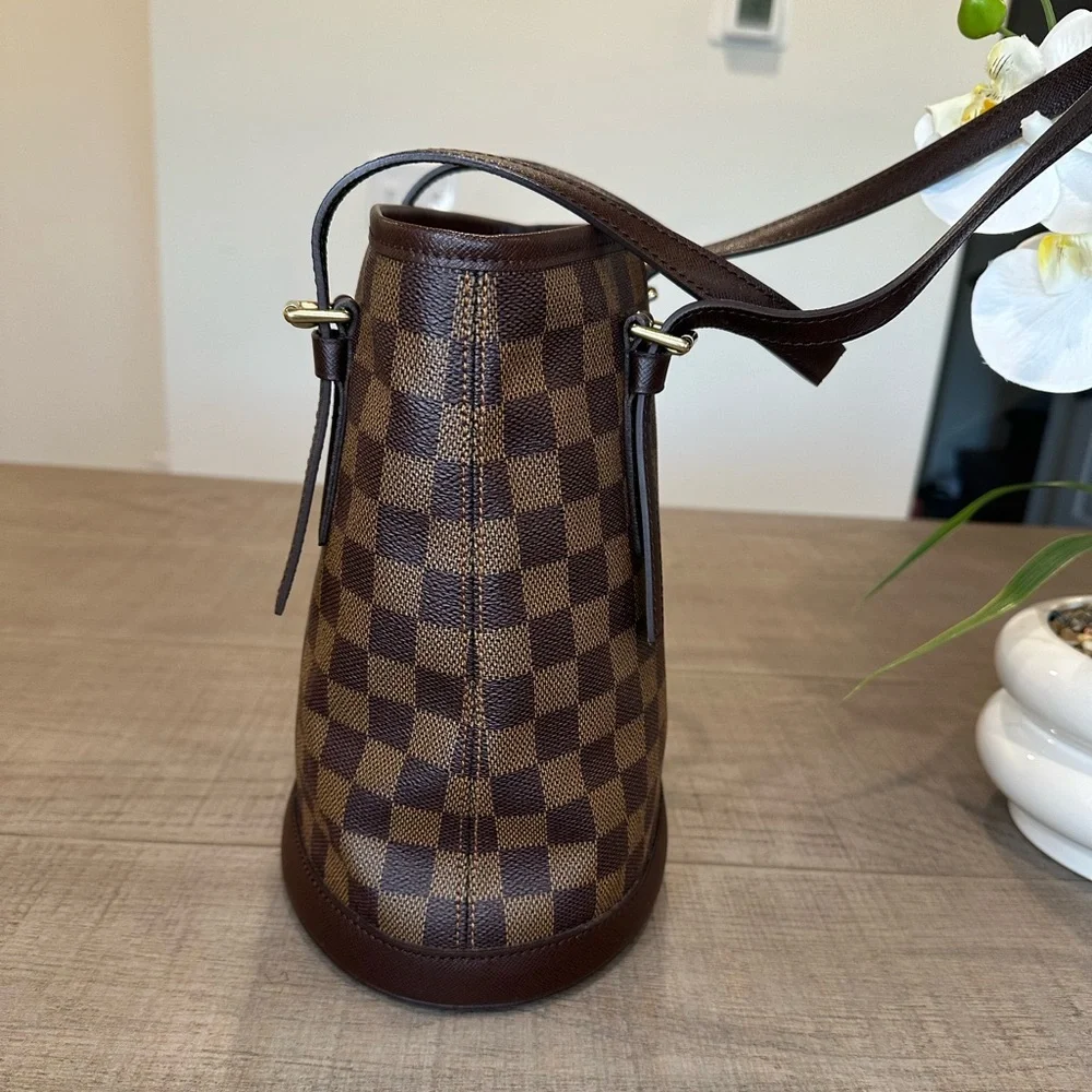 Louis Vuitton Damier Ebene Marais Bucket Bag PM - Picture 5 of 15